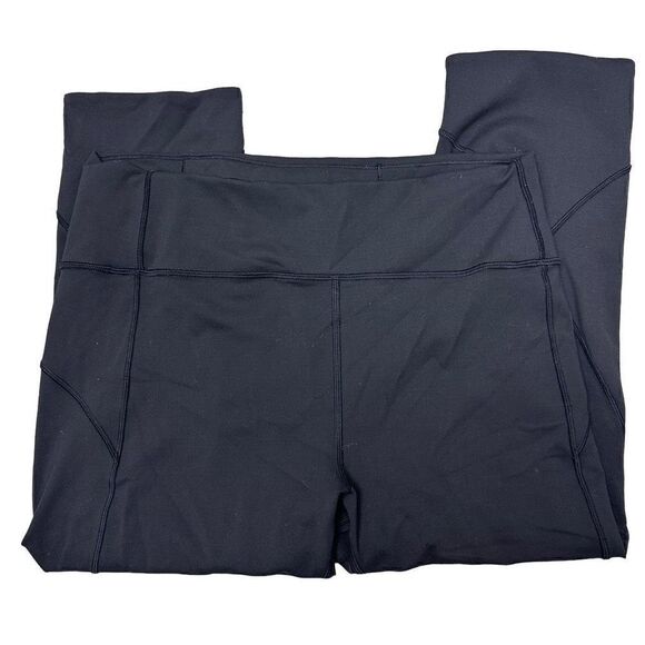 Lululemon In Movement Crop *Everlux 19" size 12 - Picture 2 of 4
